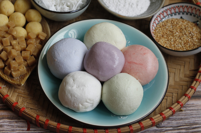 Hướng dẫn cách làm bánh trôi dẻo ngọt và đẹp mắt