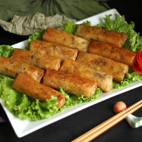 Hướng dẫn cách làm chả giò chay vàng thơm, giòn rụm