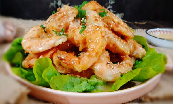 Hướng dẫn cách làm tôm chiên giòn sốt mật ong